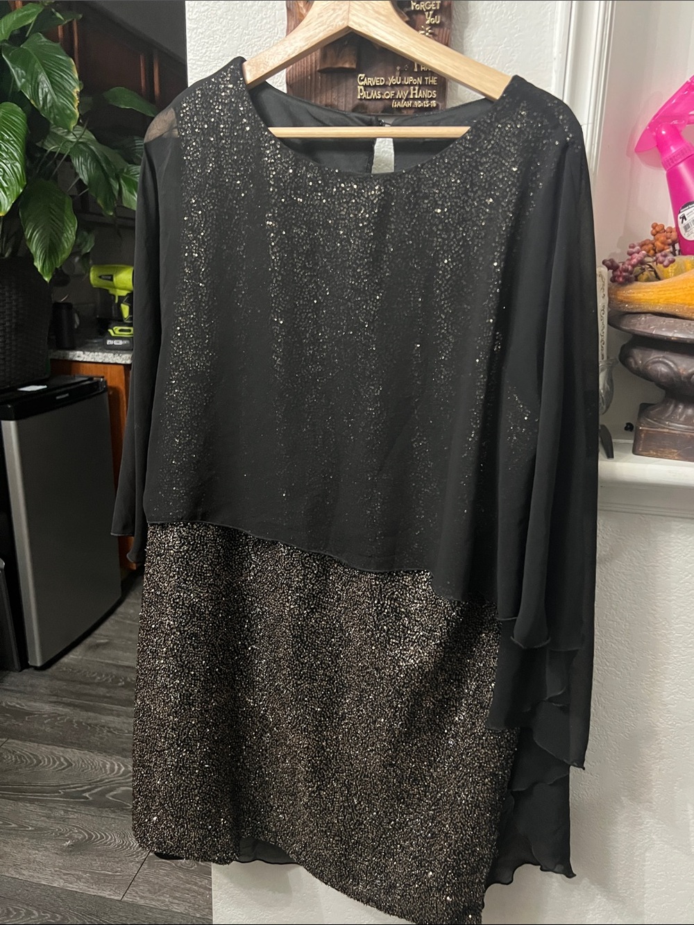 le chateau Black Dress with Metallic Silver Sparkle XXL